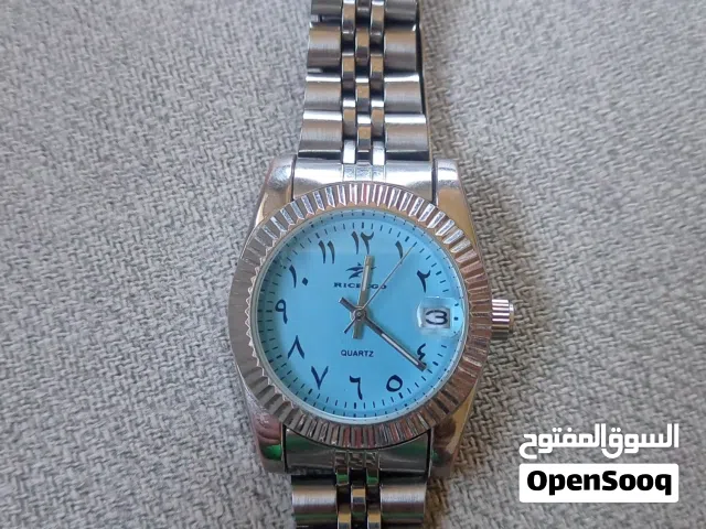 ساعه يد كلاسيكيه رجالية بقرص ازرق فاتح وتصميم فاخر للبيع بسعر مغري وقابل للتفاوض بشي بسيط