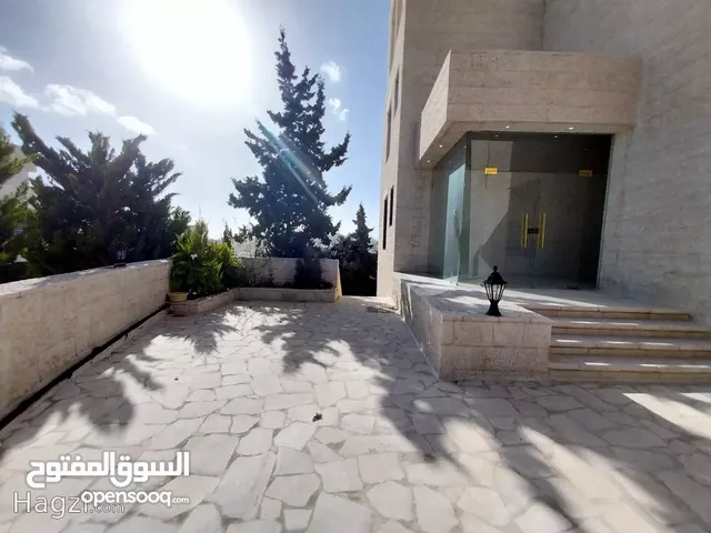 745 m2 More than 6 bedrooms Villa for Sale in Amman Abdoun