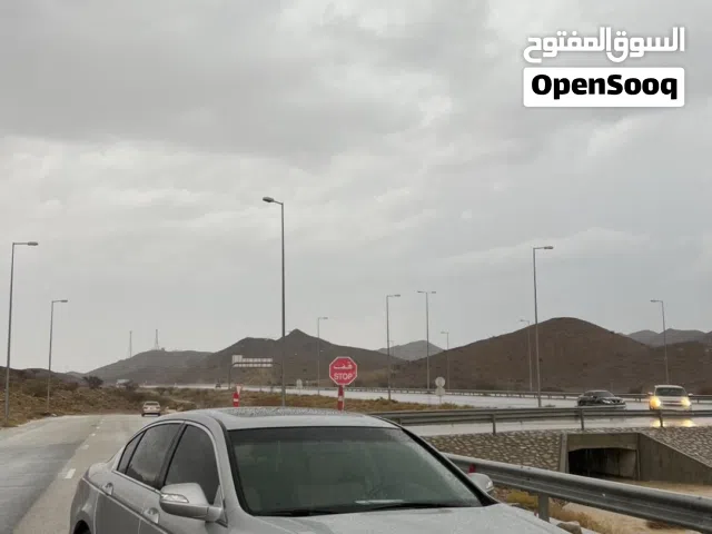 2012 هوندا اكورد DX