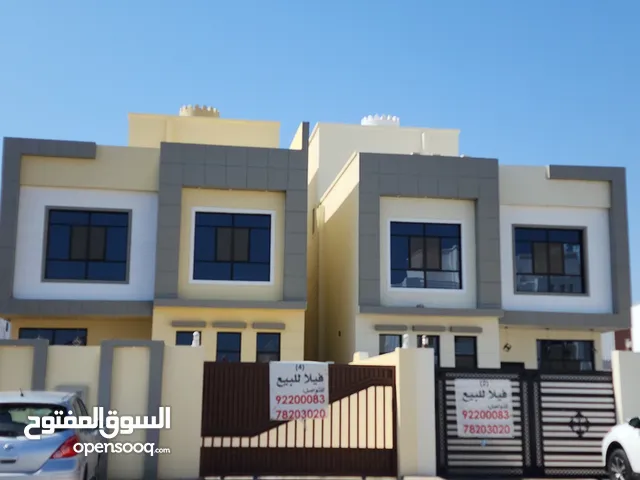 فيلا من أصل توين فيلا في المعبيله حي الرايه