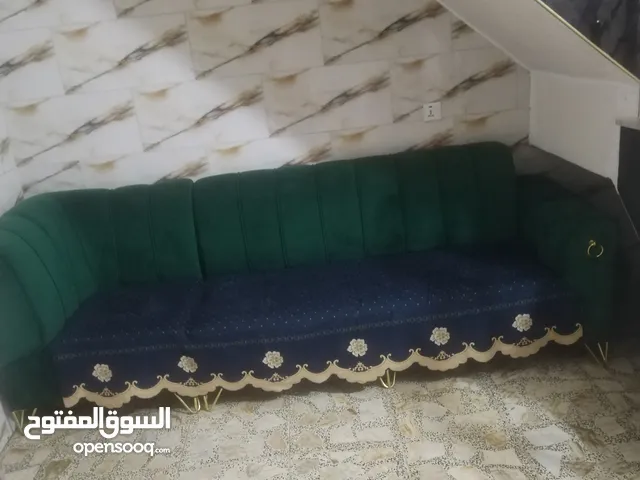 ديوان نضيف للبيع