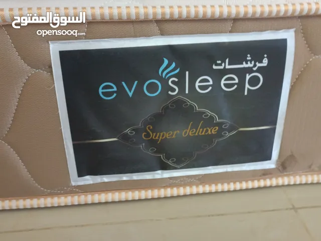 فرشة ايفو سلييب مستعملة  للبيع قياس 180*200