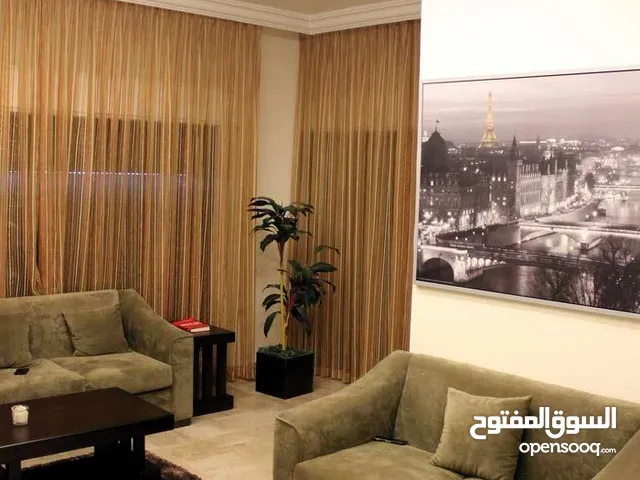 شقة 86م للإيجار  فاخرة جدا عمان منطقة السابع - شارع عبد الله غوشة من المالك مباشرة