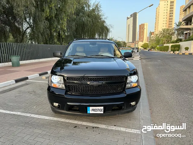 Used Chevrolet Avalanche in Hawally