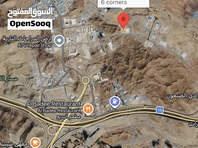 أرض صناعيه في ثميد