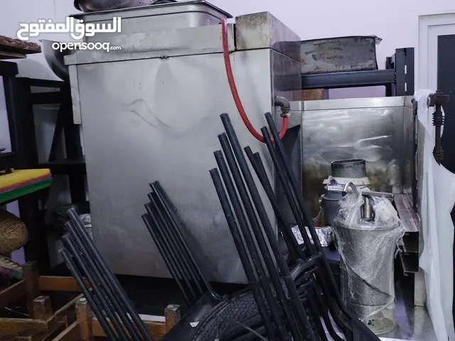 معدات مطعم للبيع