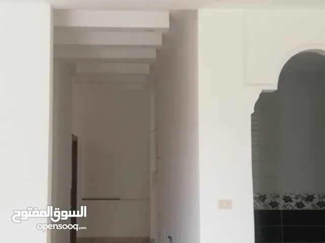 660 m2 More than 6 bedrooms Villa for Sale in Amman Naour