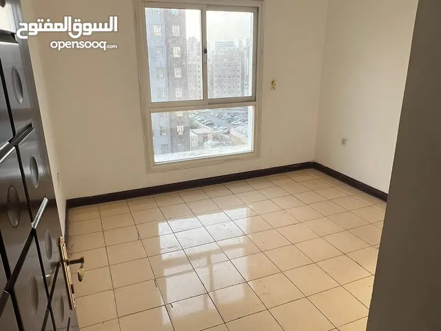 شقه للايجار بمنطقه السالميه