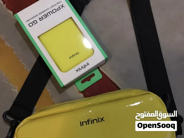 حقيبة يد ماركة انفنكس infinix وباور بنك 5000m