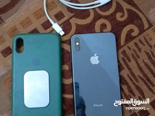 ايفون ،xs max 64g  جهاز مش مغير في شي وكاله معا وصله اصلي