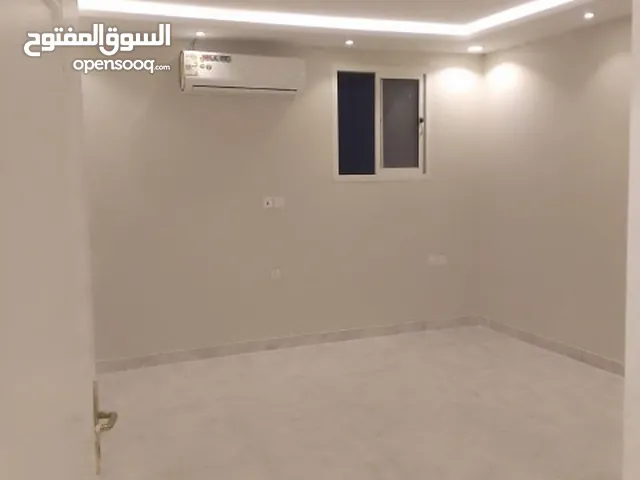 100 m2 Studio Apartments for Rent in Al Riyadh Al Khaleej