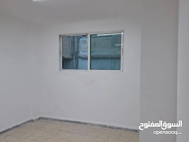 شقة للايجار- الزرقاء الجديدة