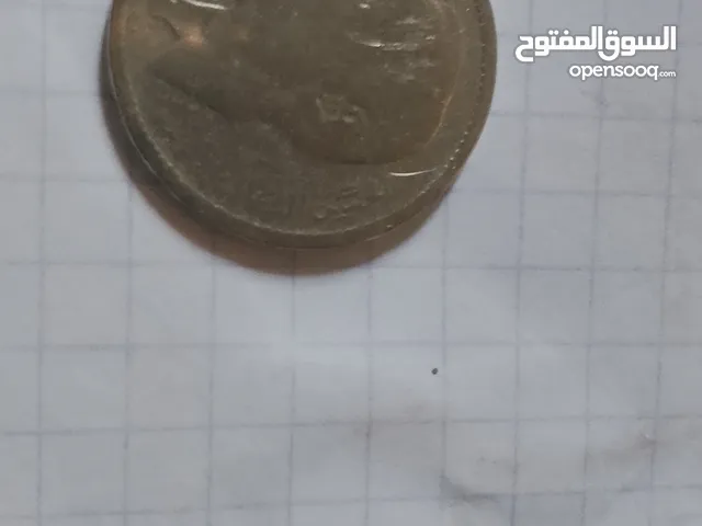 عملة نقدية ورقية للبيع