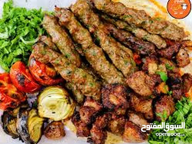 مطلوب شريك ممول بمبلغ 1200 لمشروع محل مشاوي والربح مناصفه للجادين التواصل على الرقم