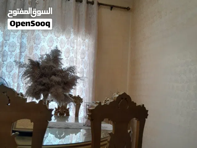 شقة للبيع ...