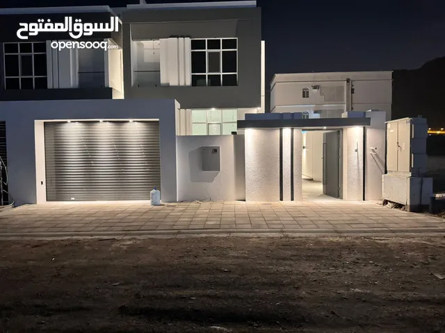 310m2 5 Bedrooms Villa for Sale in Muscat Amerat