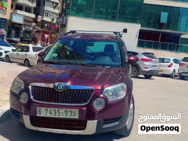 Skoda Yeti 2012 فل إضافات اوتوماتيك بانوراما فحص ممتاز