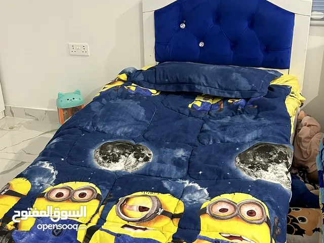 سرير نوم شخص واحد