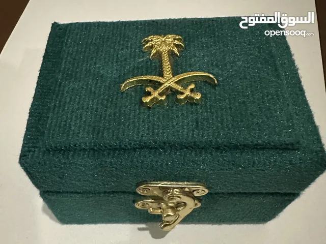 علب للبخور عدد 2 خشب ومخمل جديده