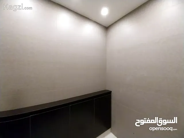 165 m2 4 Bedrooms Apartments for Sale in Amman Dahiet Al-Nakheel