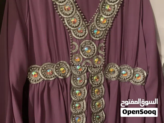 للبيع دراعه استقبال لونها بنفسجي