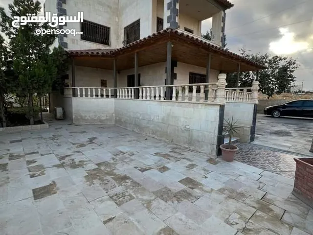 320 m2 3 Bedrooms Villa for Sale in Amman Al Yadudah