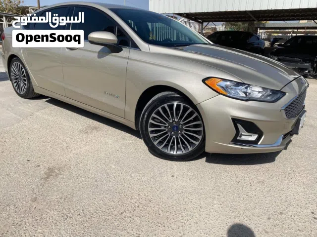2019 فورد فيوجن SE