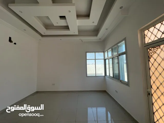 3000 ft 4 Bedrooms Villa for Rent in Ajman Al Yasmin