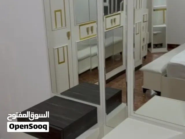 غرفه مستعمله فقط 5 اشهر و نظيفه جداً