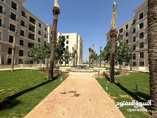 139 m2 3 Bedrooms Apartments for Sale in Giza Sheikh Zayed