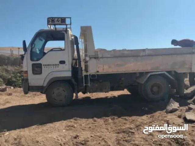 قلاب مستعمل 1999 كرت من المعدوم للتواصل مع المالك على الرقم المسجل في الوصف