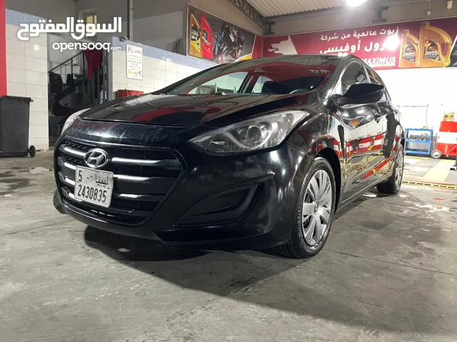 Hyundai Elantra Standard in Tripoli