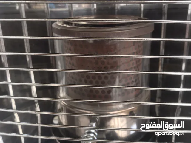 مدفأة نفطية Kerona ايرانية الصنع