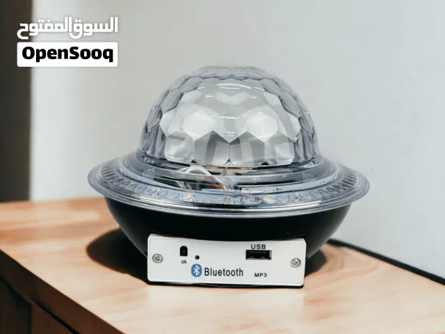 ضوء كرة كريستال مع سبيكر مدمج