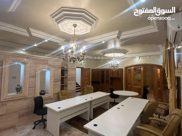 170 m2 4 Bedrooms Apartments for Rent in Tripoli Al-Nofliyen