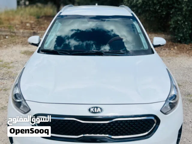 2017 كيا نيرو EX Touring