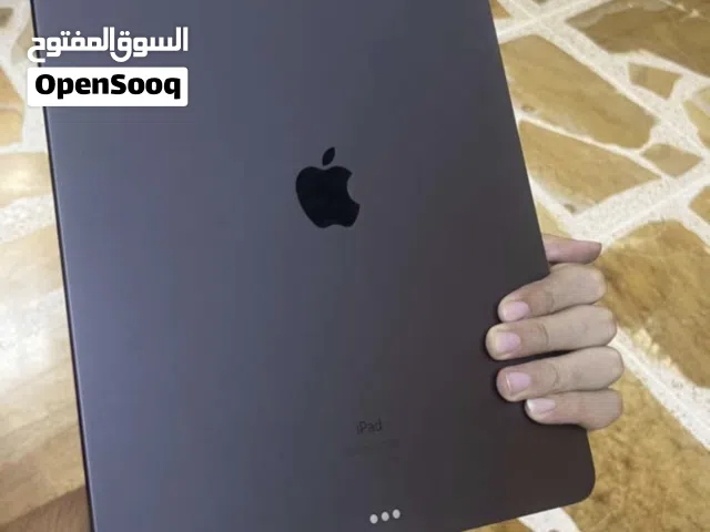 ايباد برو 12 نضافة 100% بطاريتة 92 الجيل الرابع موديل 2022 مستعجل على بيعته