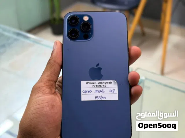 iPhone 12 Pro 256 GB with 90% BH - Fine phone