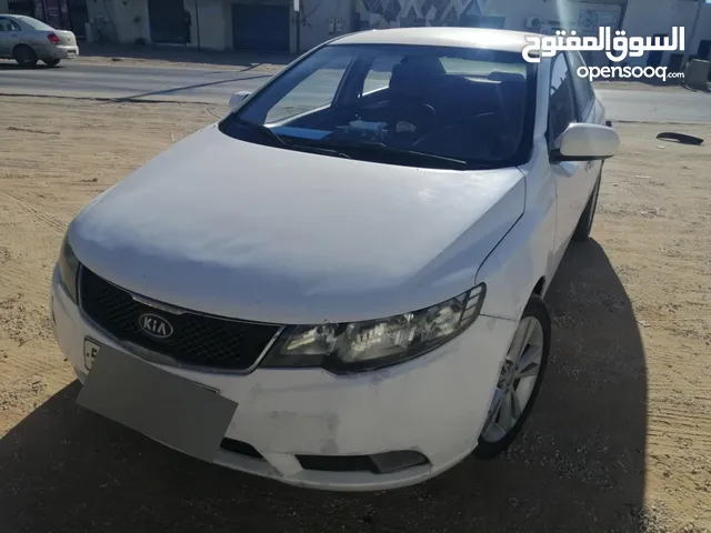 Used Kia Cerato in Tripoli