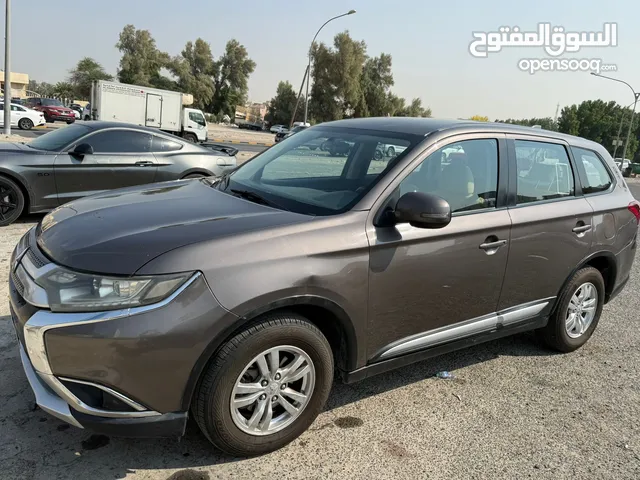 mitsubishi outlander 2022