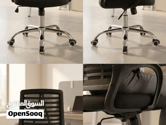 كرسي مكتب احترافي   مريح بالعجلات. ثمن مناسب وجودة عالية.   التمن 750