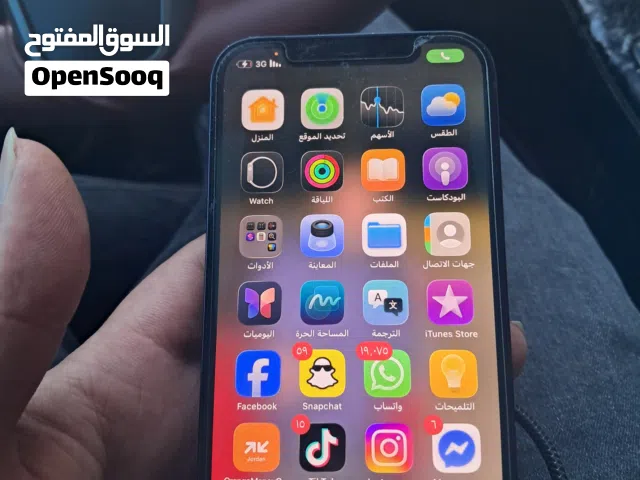 جهاز نظيف ايفون 12 بحالة جيدة والله