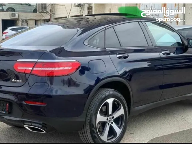 مرسيدس GLC 350e هايبرد 2018 كوبيه 4MATIC – نظيفة جداً و في مجال بالسعر