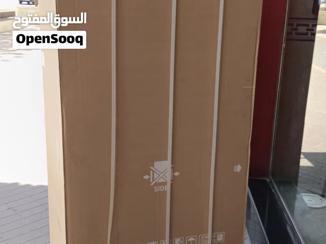ثلاجه جديده بالكرتونه البيع لدواعي السفر