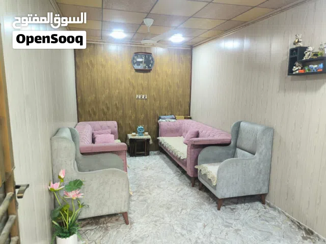 135 m2 5 Bedrooms Townhouse for Sale in Basra Asma'i