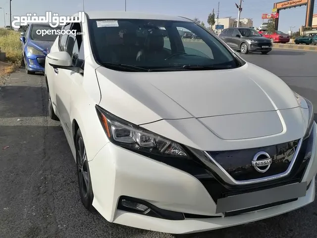 نيسان ليف 2019 جمرك جديد وارد كوري فحص كامل لون لؤلؤي