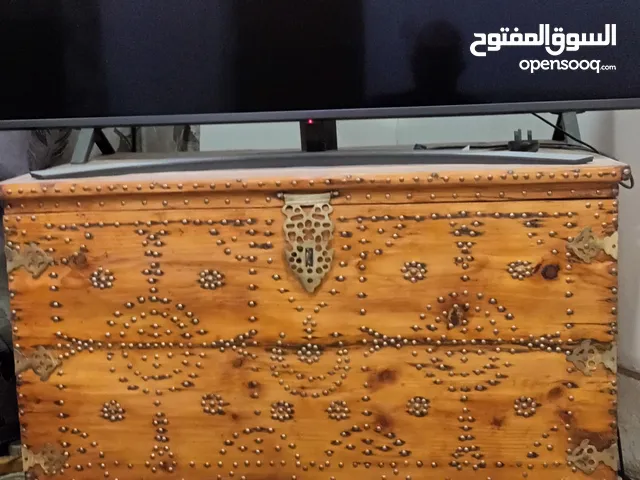 انتيكة تحفة صندقجة ماعندي توصيل اقرا الوصف ابعادها التقريبية 92x58x62