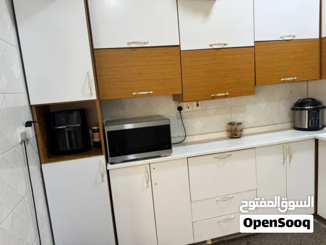 كاونتر خشب mdf مع خلاط سنك