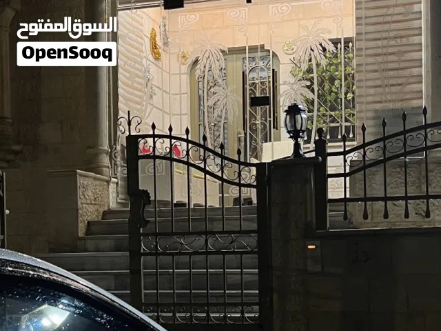 باب زجاج سوكاريت