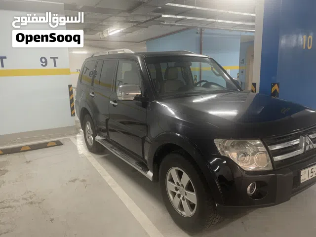 2008 ميتسوبيشي باجيرو GLS
